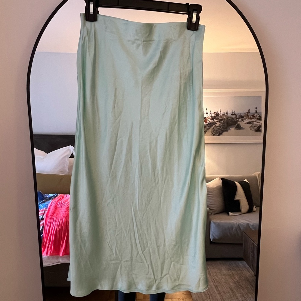 Aritzia babaton midi slip skirt